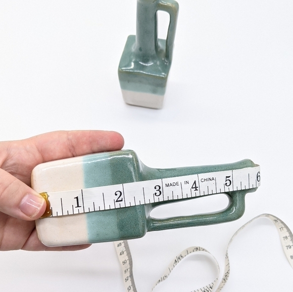Vintage long neck blue white green ceramic vases with handles - Picture 7 of 8